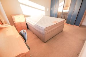 Photo 19- click for photo gallery